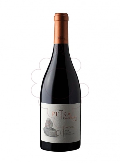 Photo Petra de Valpiedra vin rouge